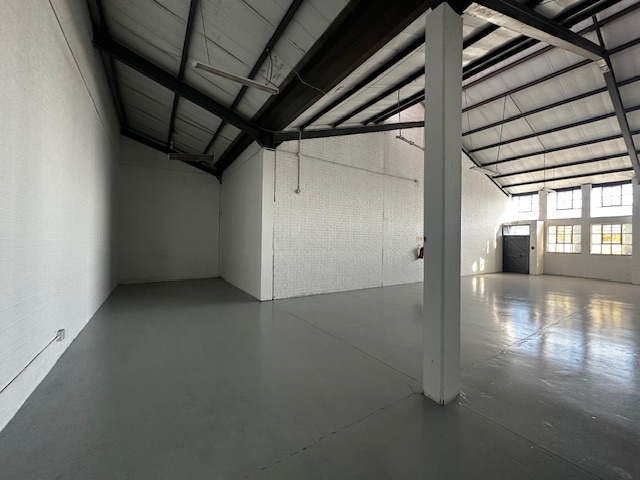 To Let Commercial Property for Rent in Maitland Western Cape